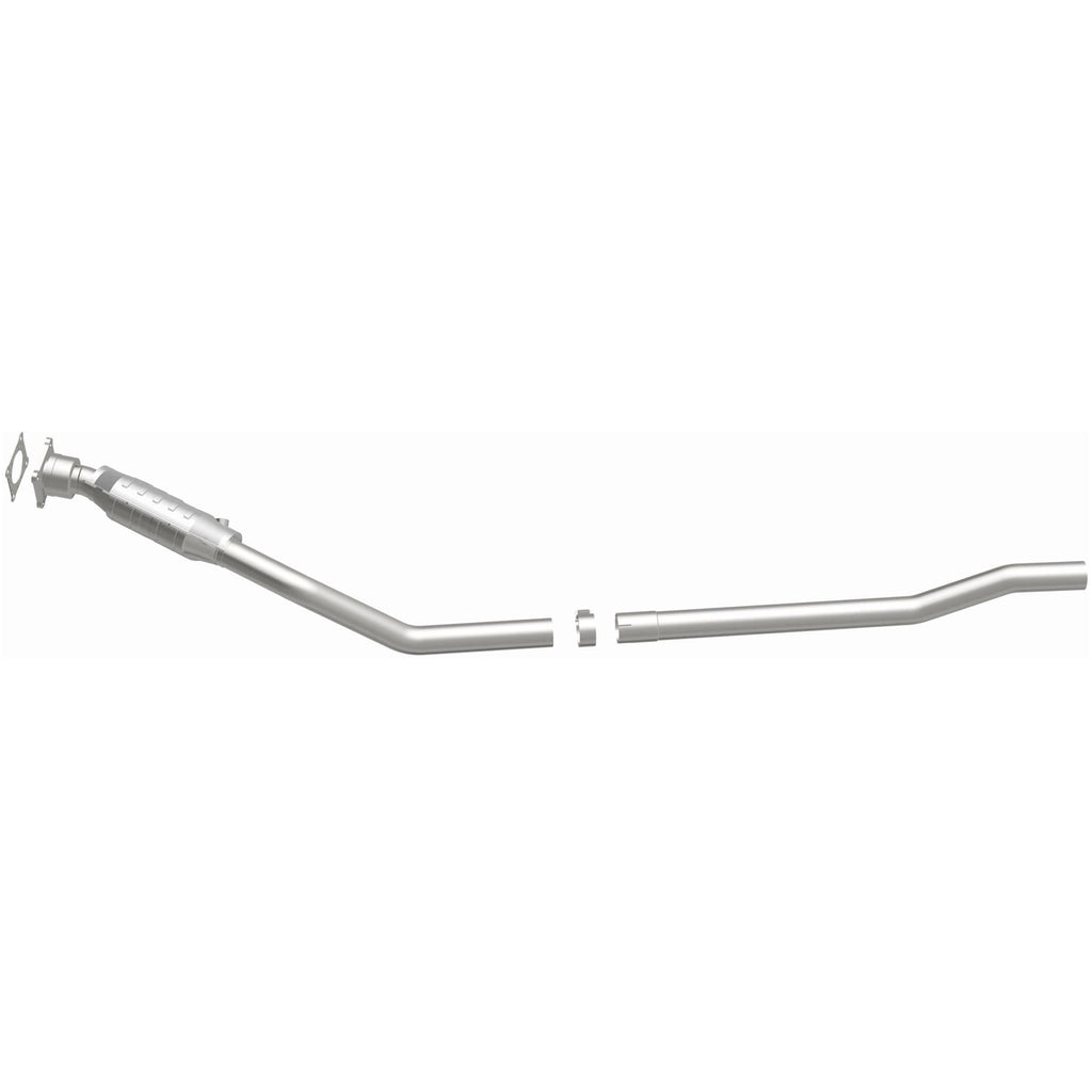 MagnaFlow Exhaust Products 51155 OEM Grade Direct-Fit Catalytic Converter for Select Chrysler Grand Voyager, Chrysler Town & Country, Chrysler Voyager, Dodge Caravan, Dodge Grand Caravan