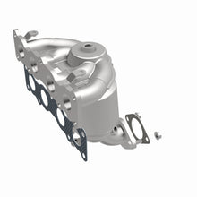 Load image into Gallery viewer, MagnaFlow Exhaust Products 22-266 OEM Grade Manifold Catalytic Converter for Select Hyundai Santa Fe, Hyundai Tucson, Kia Sorento, Kia Sportage