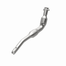 Load image into Gallery viewer, MagnaFlow Exhaust Products 21-717 OEM Grade Direct-Fit Catalytic Converter for Select Land Rover LR4