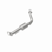Load image into Gallery viewer, MagnaFlow Exhaust Products 4551633 California CARB Direct-Fit Catalytic Converter for Select Isuzu Rodeo