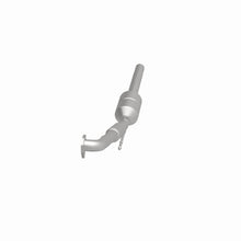 Load image into Gallery viewer, MagnaFlow Exhaust Products 52426 OEM Grade Direct-Fit Catalytic Converter for Select Volkswagen Beetle, Volkswagen Golf, Volkswagen Jetta