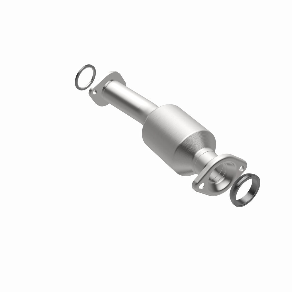 MagnaFlow Exhaust Products 52557 OEM Grade Direct-Fit Catalytic Converter for Select Toyota Sienna