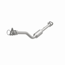 Load image into Gallery viewer, MagnaFlow Exhaust Products 4481219 California CARB Direct-Fit Catalytic Converter for Select Saturn L100, Saturn L200, Saturn LW200