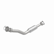 Load image into Gallery viewer, MagnaFlow Exhaust Products 23520 HM Grade Direct-Fit Catalytic Converter for Select Chevrolet Malibu, Oldsmobile Achieva, Oldsmobile Alero, Oldsmobile Cutlass, Pontiac Grand Am