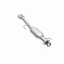 Load image into Gallery viewer, MagnaFlow Exhaust Products 22626 HM Grade Direct-Fit Catalytic Converter for Select Chevrolet Tracker, Geo Tracker, Suzuki Sidekick, Suzuki X-90