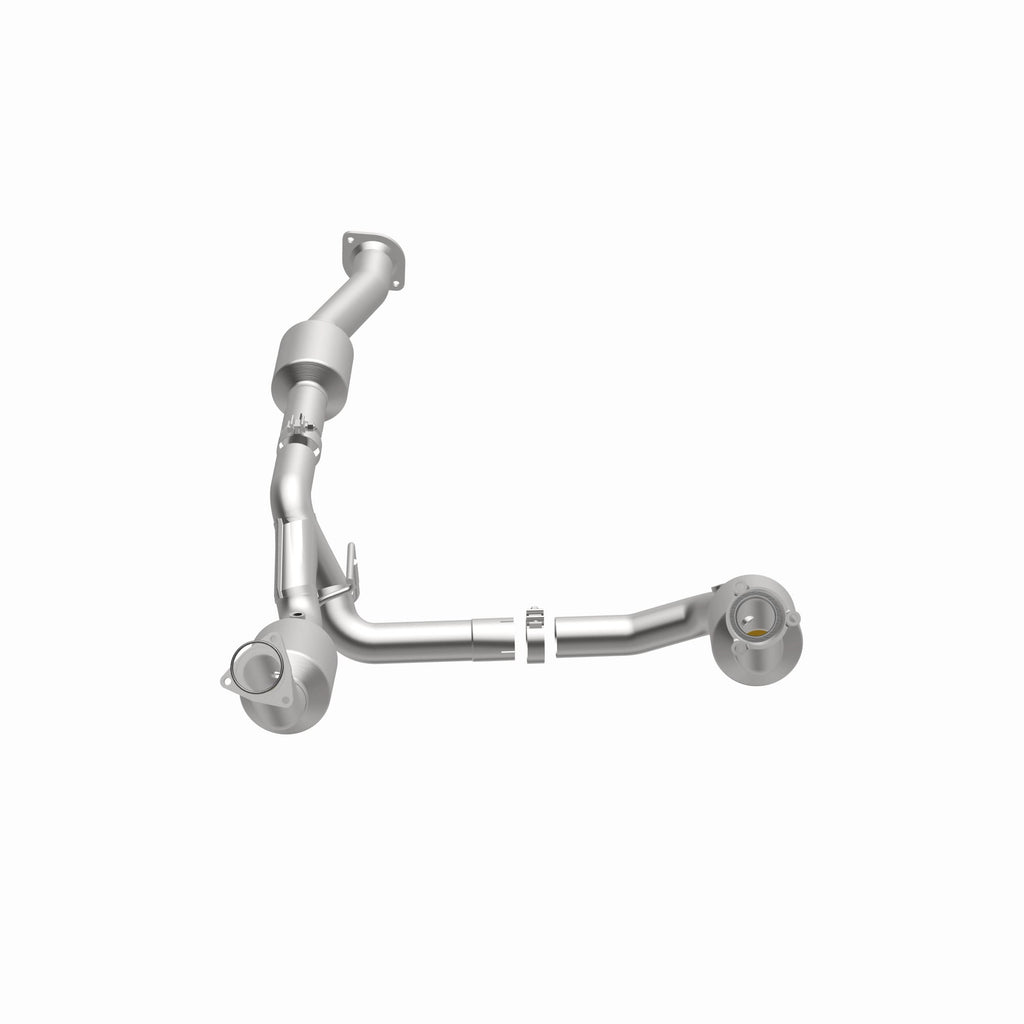 MagnaFlow Exhaust Products 280745 OEM Grade Direct-Fit Catalytic Converter for Select Chevrolet Silverado HD, Chevrolet Silverado HD, GMC Sierra HD, GMC Sierra HD