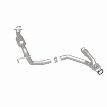 Load image into Gallery viewer, MagnaFlow Exhaust Products 52562 OEM Grade Direct-Fit Catalytic Converter for Select Toyota Tacoma