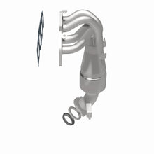 Load image into Gallery viewer, MagnaFlow Exhaust Products 51859 OEM Grade Manifold Catalytic Converter for Select Toyota Highlander
