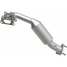 Load image into Gallery viewer, MagnaFlow Exhaust Products 5582611 California CARB Direct-Fit Catalytic Converter for Select Chevrolet Colorado, GMC Canyon