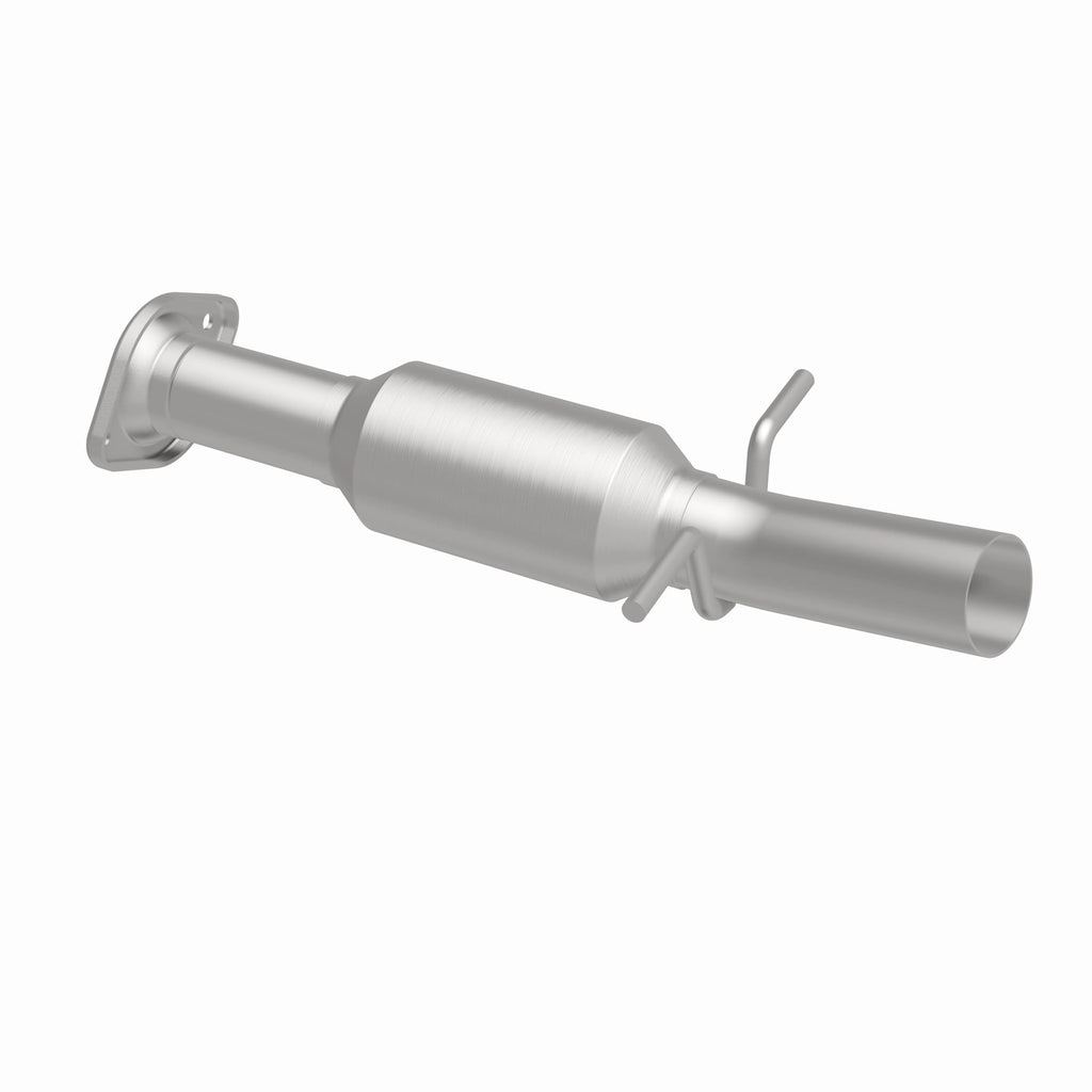 MagnaFlow Exhaust Products 52537 OEM Grade Direct-Fit Catalytic Converter for Select Toyota Highlander