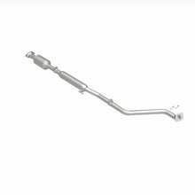 Load image into Gallery viewer, MagnaFlow Exhaust Products 5571828 California CARB Direct-Fit Catalytic Converter for Select Kia Forte