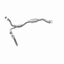 Load image into Gallery viewer, MagnaFlow Exhaust Products 23139 HM Grade Direct-Fit Catalytic Converter for Select Chevrolet Blazer