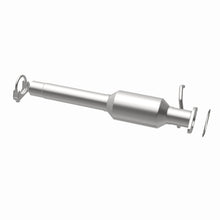 Load image into Gallery viewer, MagnaFlow Exhaust Products 24373 HM Grade Direct-Fit Catalytic Converter for Select Toyota Highlander