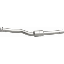 Load image into Gallery viewer, MagnaFlow Exhaust Products 5421173 California CARB Direct-Fit Catalytic Converter for Select Cadillac CTS
