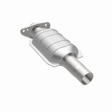 Load image into Gallery viewer, MagnaFlow Exhaust Products 23496 Standard Grade Direct-Fit Catalytic Converter for Select Chevrolet LLV, Chevrolet S10, GMC Sonoma