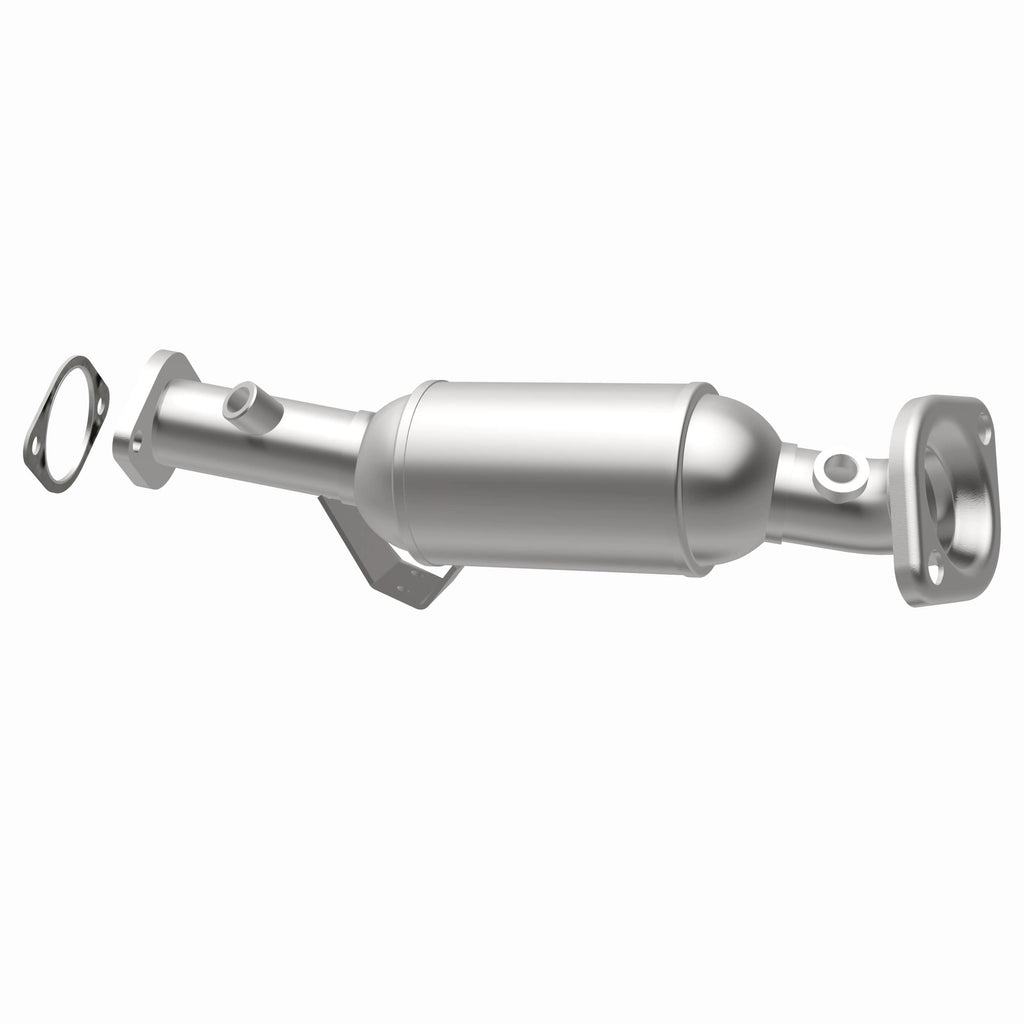 MagnaFlow Exhaust Products 52860 OEM Grade Direct-Fit Catalytic Converter for Select Kia Soul