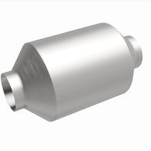 Load image into Gallery viewer, MagnaFlow Exhaust Products 6571305 California CARB Universal Catalytic Converter for Select Acura ILX, Acura MDX, Acura TLX, Genesis G70, Genesis G80, Genesis G90, Honda Passport, Honda Pilot, Hyundai Accent, Hyundai Elantra, Hyundai Elantra GT, Kia