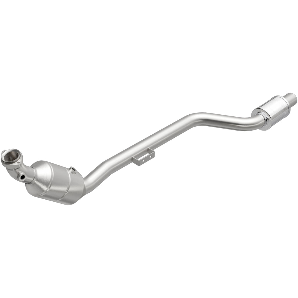MagnaFlow Exhaust Products 24265 HM Grade Direct-Fit Catalytic Converter for Select Mercedes-Benz C230, Mercedes-Benz C280, Mercedes-Benz C350, Mercedes-Benz CLK350, Mercedes-Benz CLK550