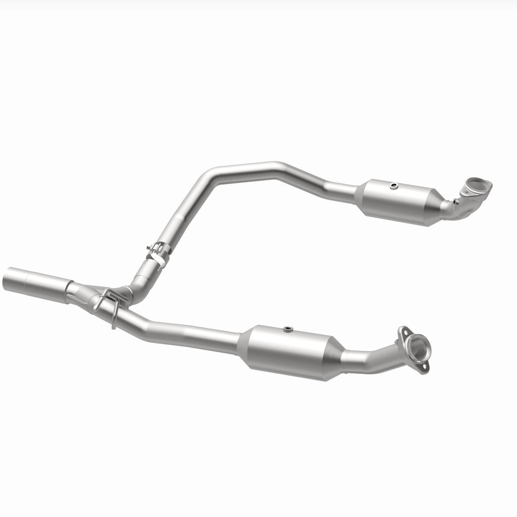 MagnaFlow Exhaust Products 280014 OEM Grade Direct-Fit Catalytic Converter for Select Ford E-350 Super Duty, Ford E-450 Super Duty