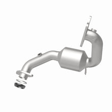 Load image into Gallery viewer, MagnaFlow Exhaust Products 551439 California CARB Direct-Fit Catalytic Converter for Select Nissan Juke