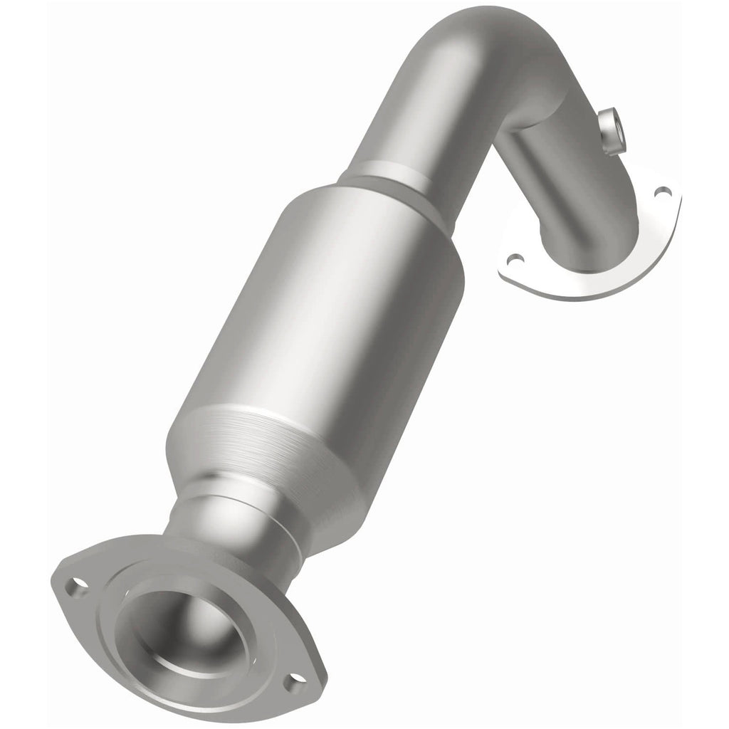 MagnaFlow Exhaust Products 21-114 OEM Grade Direct-Fit Catalytic Converter for Select Lexus NX200t, Lexus NX300