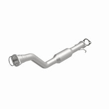 Load image into Gallery viewer, MagnaFlow Exhaust Products 5461396 California CARB Direct-Fit Catalytic Converter for Select Buick Regal, Chevrolet Impala, Chevrolet Monte Carlo
