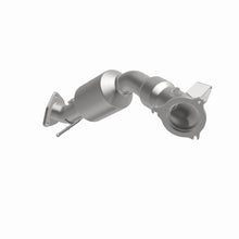 Load image into Gallery viewer, MagnaFlow Exhaust Products 21-537 OEM Grade Direct-Fit Catalytic Converter for Select Land Rover LR2, Land Rover Range Rover Evoque