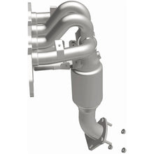 Load image into Gallery viewer, MagnaFlow Exhaust Products 5531382 California CARB Manifold Catalytic Converter for Select Ford Escape, Mazda Tribute, Mercury Mariner