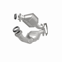 Load image into Gallery viewer, MagnaFlow Exhaust Products 441119 California CARB Direct-Fit Catalytic Converter for Select Ford Ranger, Mazda B4000