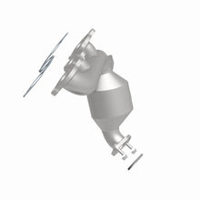Load image into Gallery viewer, MagnaFlow Exhaust Products 49837 OEM Grade Manifold Catalytic Converter for Select Lexus RX330, Toyota Highlander, Toyota Sienna