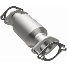 Load image into Gallery viewer, MagnaFlow Exhaust Products 5421861 California CARB Direct-Fit Catalytic Converter for Select Hyundai Genesis Coupe