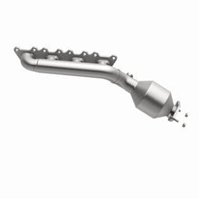 Load image into Gallery viewer, MagnaFlow Exhaust Products 51980 OEM Grade Manifold Catalytic Converter for Select Kia Borrego