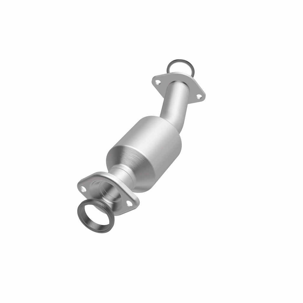 MagnaFlow Exhaust Products 52557 OEM Grade Direct-Fit Catalytic Converter for Select Toyota Sienna