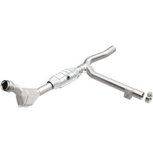 Load image into Gallery viewer, MagnaFlow Exhaust Products 447142 California CARB Direct-Fit Catalytic Converter for Select Ford F-150