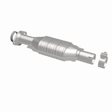 Load image into Gallery viewer, MagnaFlow Exhaust Products 51518 OEM Grade Direct-Fit Catalytic Converter for Select Ford Escape, Mercury Mariner