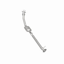 Load image into Gallery viewer, MagnaFlow Exhaust Products 51845 OEM Grade Direct-Fit Catalytic Converter for Select Buick Rendezvous, Chevrolet Venture, Oldsmobile Silhouette, Pontiac Aztek, Pontiac Montana