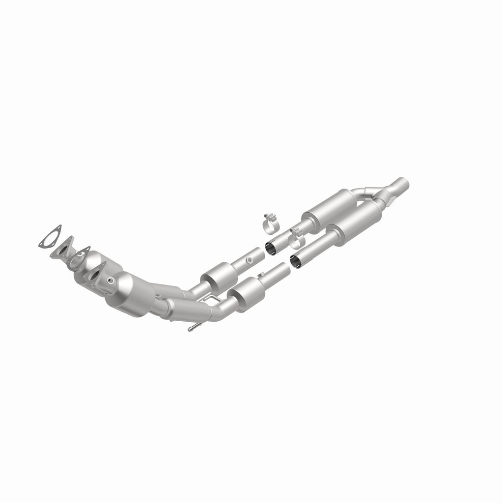 MagnaFlow Exhaust Products 5411799 California CARB Direct-Fit Catalytic Converter for Select Volkswagen Passat