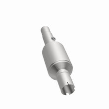 Load image into Gallery viewer, MagnaFlow Exhaust Products 23226 HM Grade Direct-Fit Catalytic Converter for Select Jeep Cherokee, Jeep Grand Cherokee