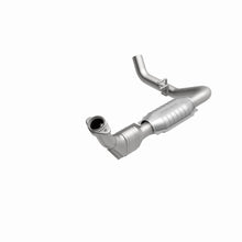 Load image into Gallery viewer, MagnaFlow Exhaust Products 51695 OEM Grade Direct-Fit Catalytic Converter for Select Ford Expedition, Ford F-150, Lincoln Navigator