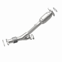 Load image into Gallery viewer, MagnaFlow Exhaust Products 24209 HM Grade Direct-Fit Catalytic Converter for Select Chevrolet Malibu, Pontiac G6