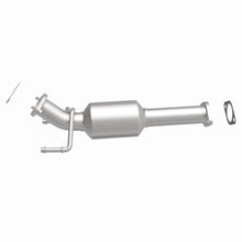 Load image into Gallery viewer, MagnaFlow Exhaust Products 5571421 California CARB Direct-Fit Catalytic Converter for Select Chevrolet Sonic