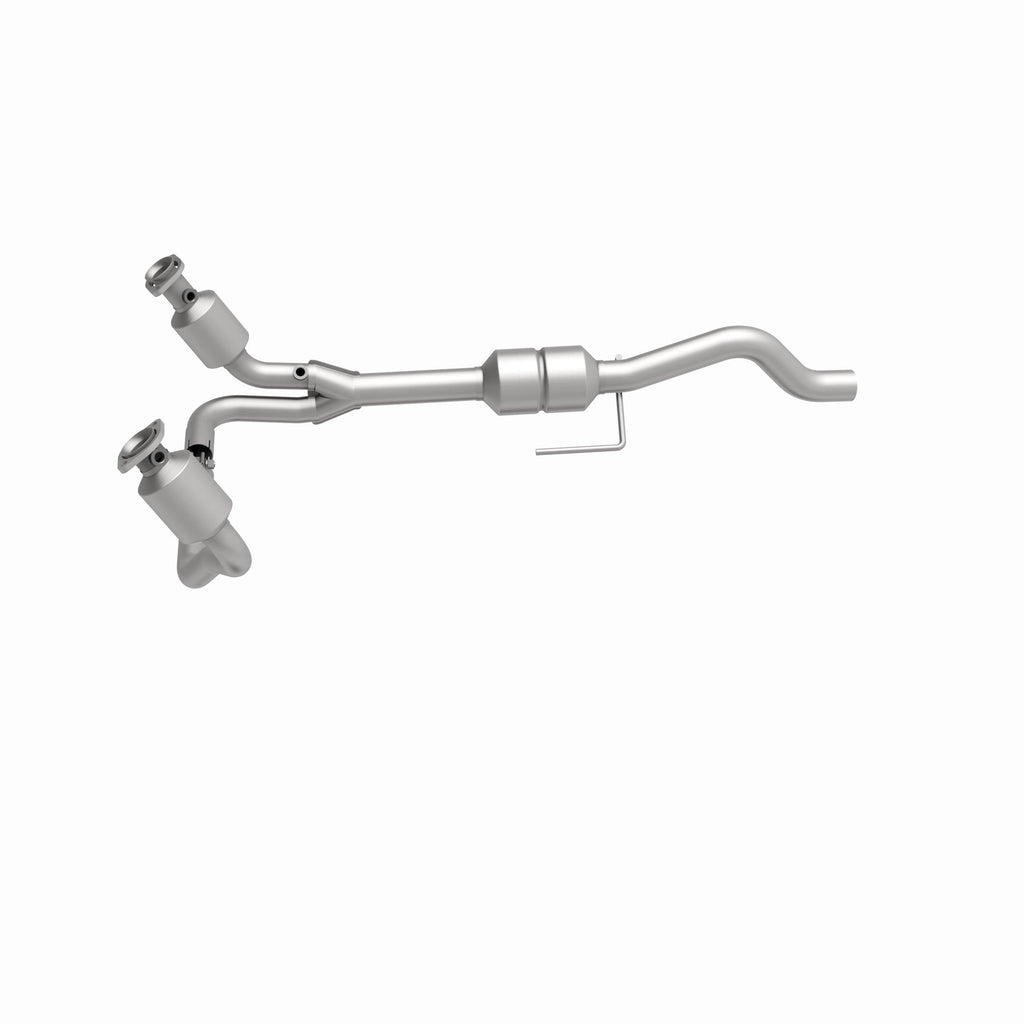 MagnaFlow Exhaust Products 458047 California CARB Direct-Fit Catalytic Converter for Select Dodge Durango