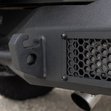 Load image into Gallery viewer, 18-20-Jeep-Wrangler-JlJlu-Rockline-Rear-Full-Width-Bumper
