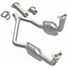 Load image into Gallery viewer, MagnaFlow Exhaust Products 23821 Standard Grade Direct-Fit Catalytic Converter for Select Land Rover Range Rover