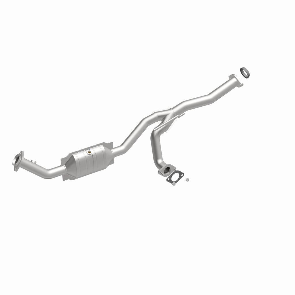 MagnaFlow Exhaust Products 49676 OEM Grade Direct-Fit Catalytic Converter for Select Ford Ranger, Mazda B3000