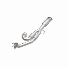 Load image into Gallery viewer, MagnaFlow Exhaust Products 557710 California CARB Direct-Fit Catalytic Converter for Select Nissan Maxima