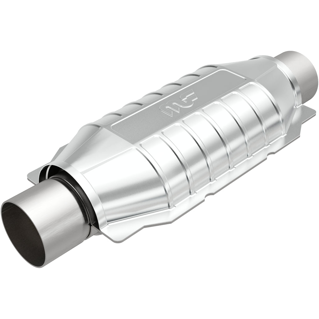 MagnaFlow Exhaust Products 94006 Standard Grade Universal Catalytic Converter for Select Buick Century, Buick Electra, Buick Estate Wagon, Buick LeSabre, Buick Park Avenue, Buick Regal, Buick Riviera, Checker Marathon, Chevrolet Astro, Chevrolet Bel Air,