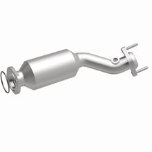 Load image into Gallery viewer, MagnaFlow Exhaust Products 21-916 OEM Grade Direct-Fit Catalytic Converter for Select Ford Five Hundred, Ford Freestyle, Mercury Montego