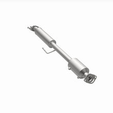 Load image into Gallery viewer, MagnaFlow Exhaust Products 5571820 California CARB Direct-Fit Catalytic Converter for Select Hyundai Sonata