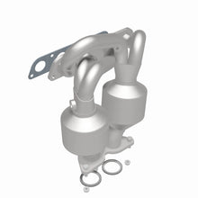 Load image into Gallery viewer, MagnaFlow Exhaust Products 452066 California CARB Manifold Catalytic Converter for Select Toyota MR2 Spyder